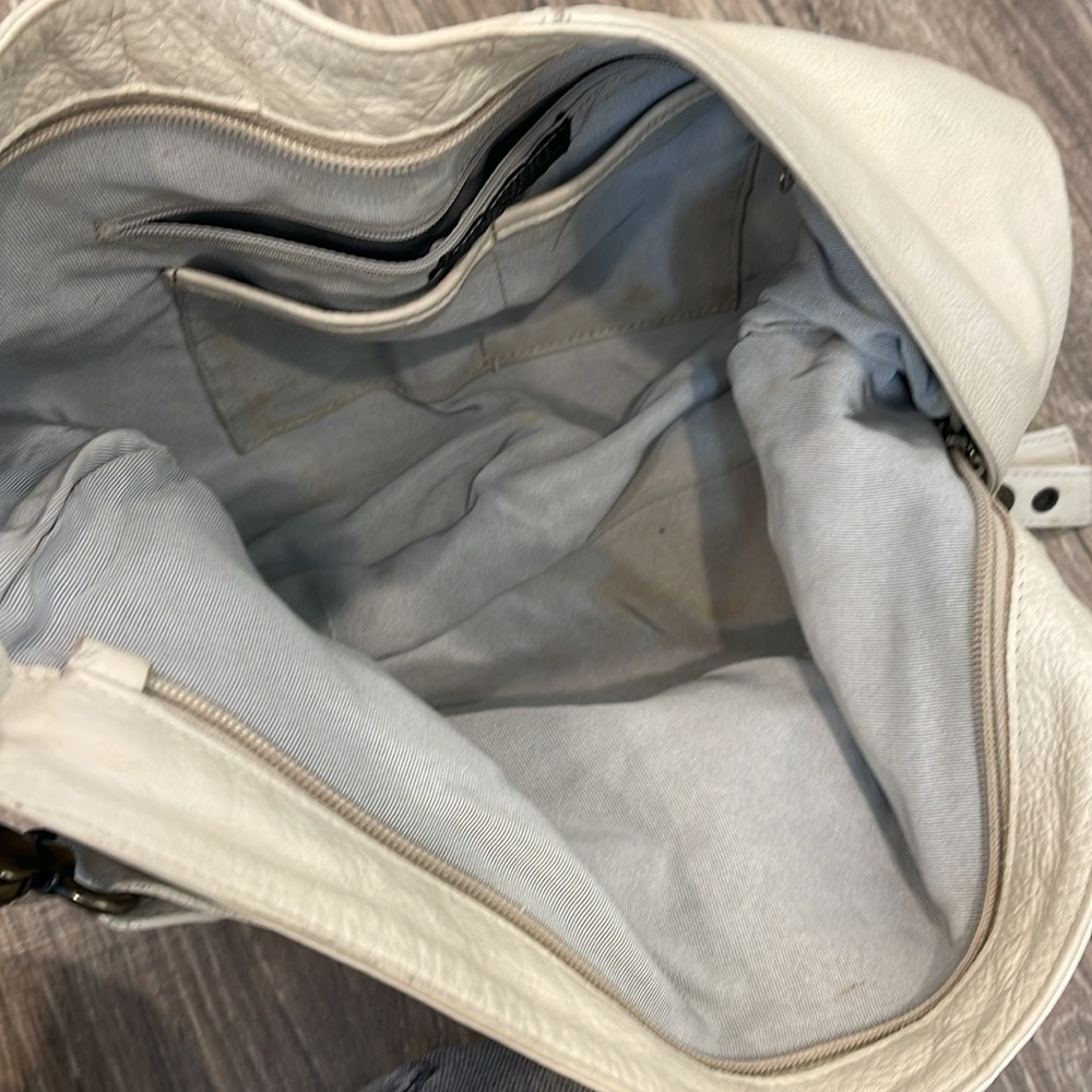 FORZIERI Milky Shoulder Bag with 2 removable straps - Picture 6 of 6
